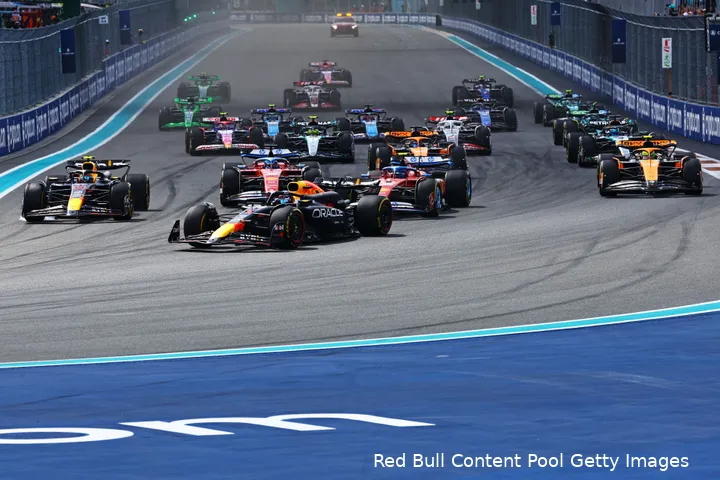max verstappen miami 2024 red bull start perez kamikaze