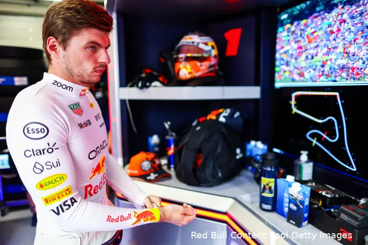 Norris zal moeten leren hoe hij met Verstappen moet vechten.