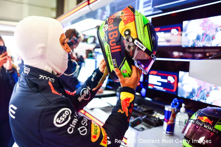 isack hadjar red bull racing groot brittannie vrijdag 2024 5