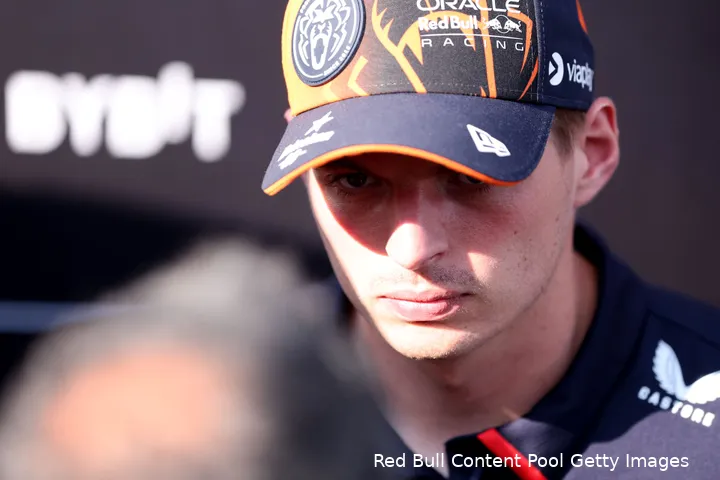 max verstappen hongarije boedapest mediadag 1 serieus 42