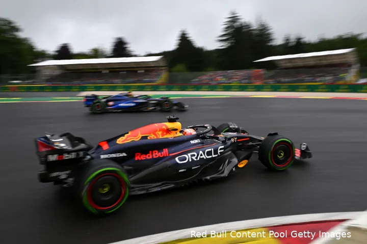 max verstappen red bull racing rb20 regen spa belgie 115