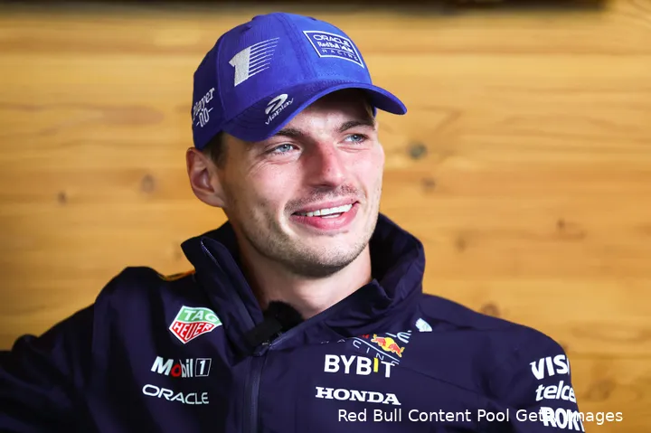 max verstappen petje nederland zandvoort 1 lach
