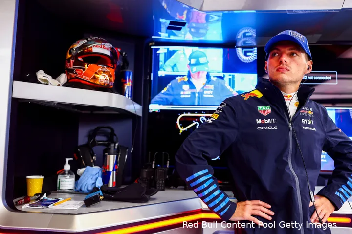 <i>Tevredenheid was ver te zoeken in de Red Bull Racing-garage.&nbsp;</i>