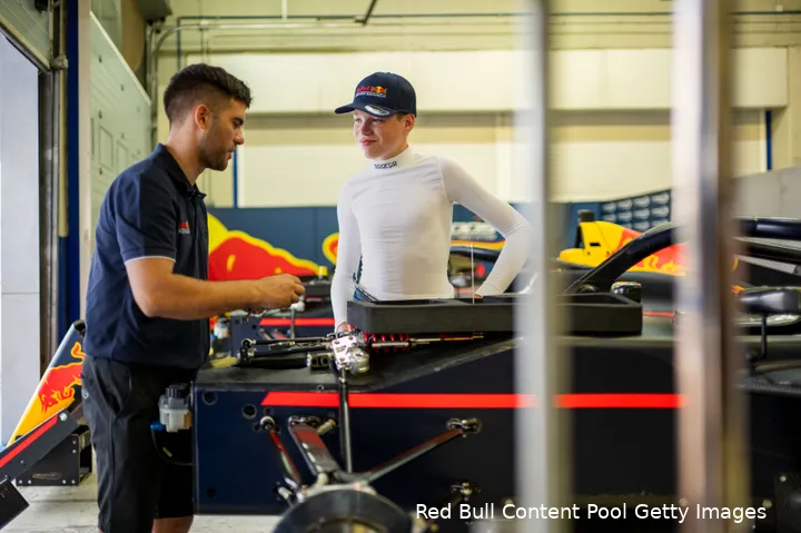 rocco coronel red bull junior team 19
