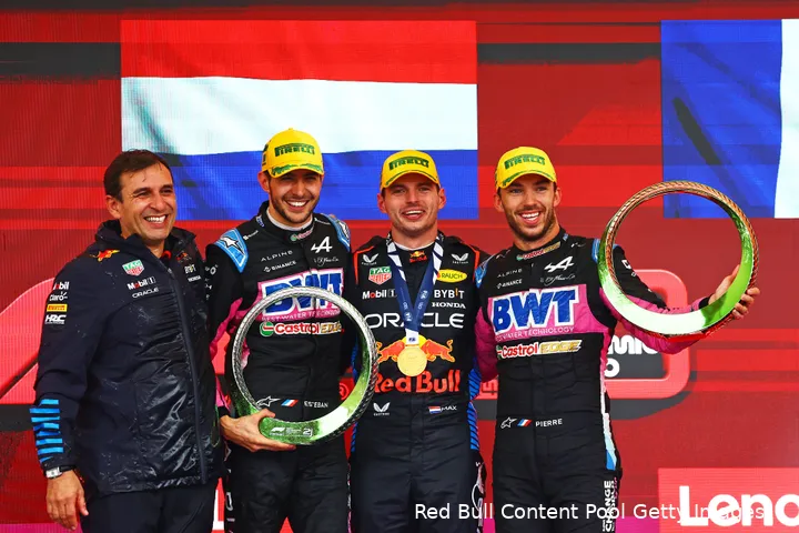 max verstappen pierre wache pierre gasly esteban ocon alpine red bull racing gp sao paulo zondag 2024