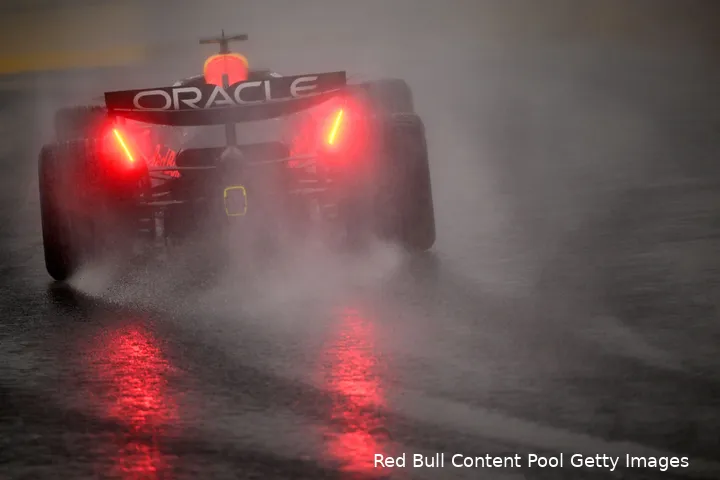 max verstappen zondag brazilie kwalificatie 2024 redbullracing