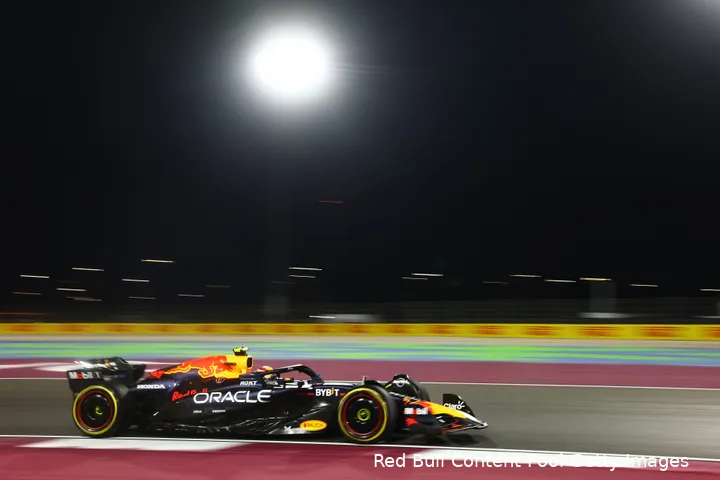 Pérez moet de sprintrace aanvangen vanuit het achterveld.