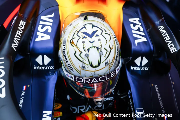 max verstappen helm red bull racing abu dhabi zaterdag helm 15