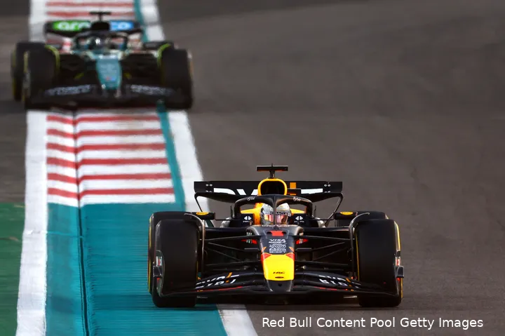 max verstappen rb20 red bull racing abu dhabi 012 1 fernando alonso