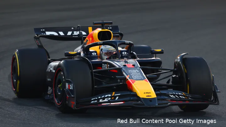 max verstappen rb20 red bull racing donker abu dhabi 2024 13