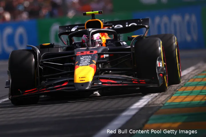 liam lawson rb21 melbourne zaterdag red bull racing