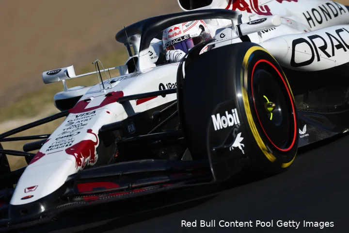 Verstappen was met een ander rijplan bezig dan de meeste teams dit weekend.