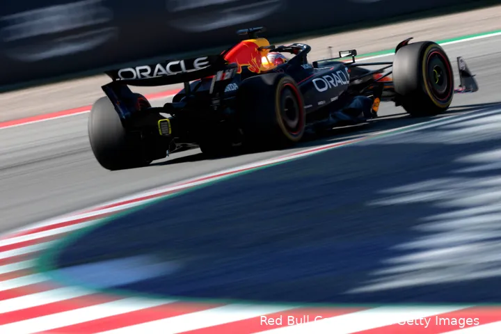 Verstappen was redelijk te spreken over de auto, maar op zaterdag niet meer.