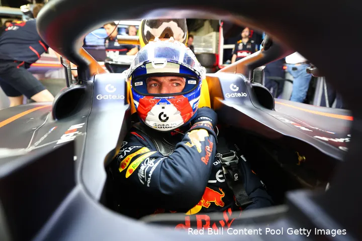 max verstappen red bull racing gp spanje 2025 vrijdag