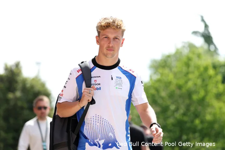 visa cash app racing bulls liam lawson gp emilia romagna imola 2025 vrijdag 6