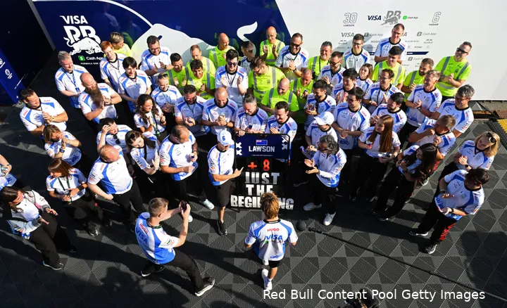 isack hadjar liam lawson visa cash app racing bulls gp oostenrijk 2025 zondag team 2