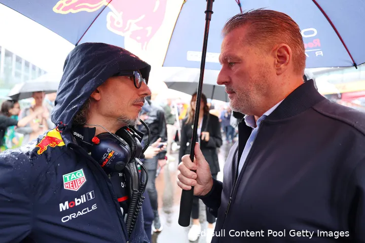 red-bull-racing-laurent-mekies-jos-verstappen-gp-belgie-2025-zondag