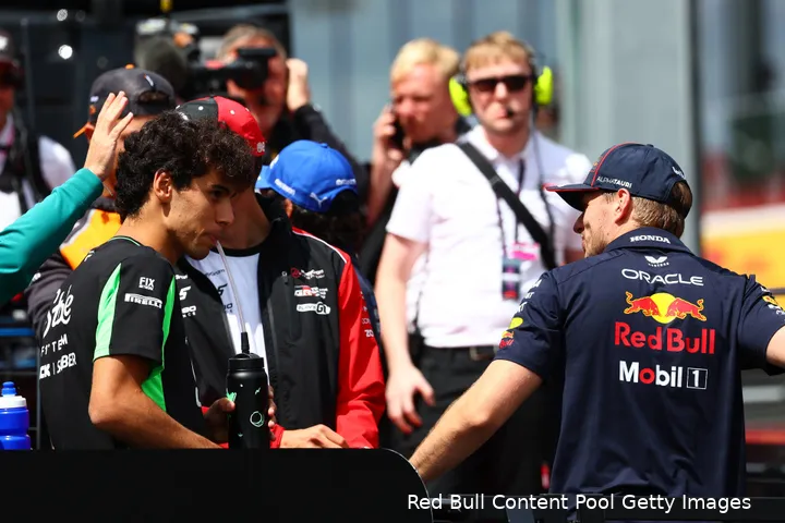 max verstappen gabriel bortoleto zondag hongarije