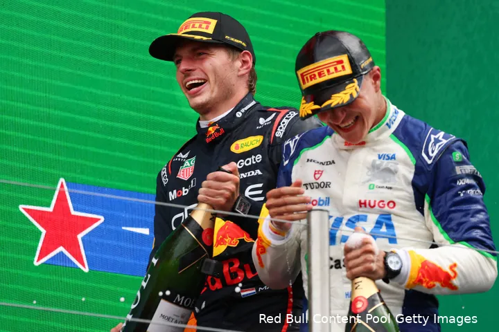 red-bull-racing-max-verstappen-isack-hadjar-visa-cash-app-racing-bulls-gp-nederland-2025-zondag-podium
