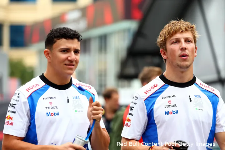 isack-hadjar-liam-lawson-vrijdag-racing-bulls-bakoe