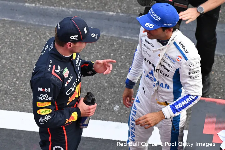 max-verstappen-red-bull-racing-gp-azerbeidzjan-2025-zaterdag-carlos-sainz-williams-2