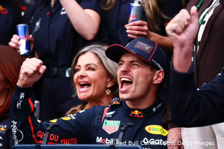 max-verstappen-red-bull-racing-gp-azerbeidzjan-2025-zondag