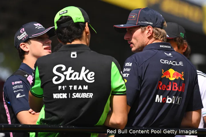 max-verstappen-red-bull-racing-gp-italie-2025-zondag-gabriel-bortoleto-franco-colapinto