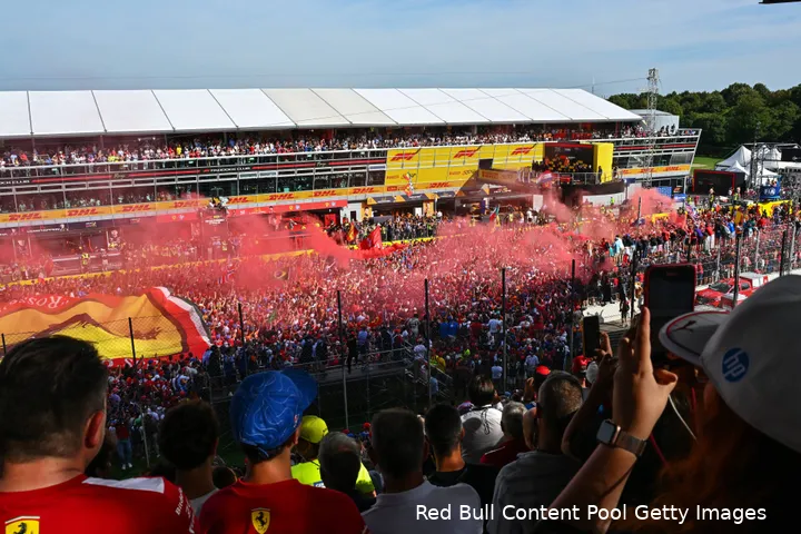 max-verstappen-red-bull-racing-gp-italie-2025-zondag-tifosi-monza