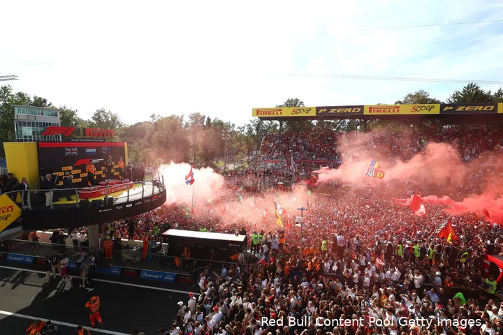 max-verstappen-red-bull-racing-lando-norris-oscar-piastri-mclaren-gp-italie-2025-zondag-podium-monza-15