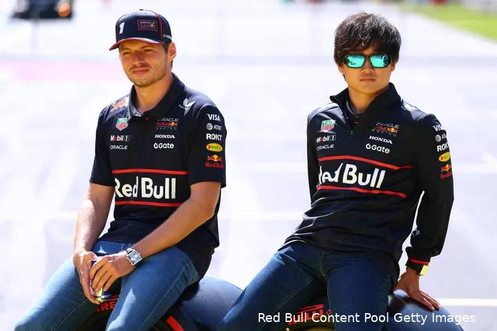 yuki-tsunoda-max-verstappen-red-bull-racing-gp-italie-2025-zondag