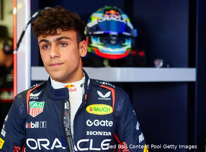 arvid-lindblad-red-bull-racing-gp-mexico-2025-vrijdag-2