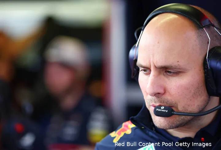 gianpiero-lambiase-red-bull-racing-2025-gp-mexico-vrijdag