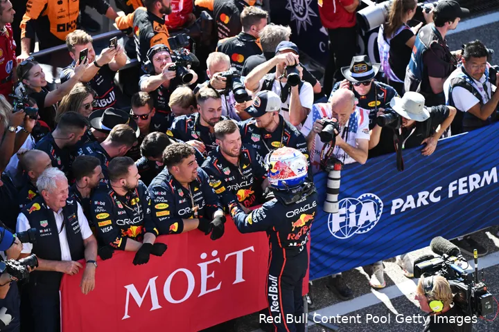 helmut-marko-max-verstappen-red-bull-racing-cota-zondag-2025