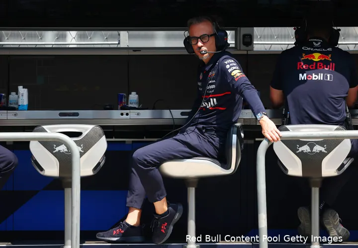 laurent-mekies-red-bull-racing-gp-2025-zaterdag