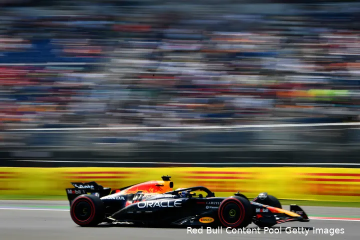 max-verstappen-red-bull-racing-gp-2025-zaterdag-2
