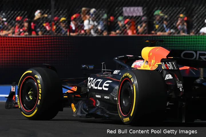 max-verstappen-red-bull-racing-mexico-zondag-2025