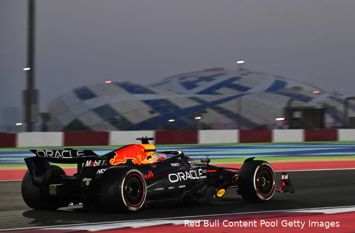 max-verstappen-2025-qatar-vrijdag-vt1-red-bull-racing