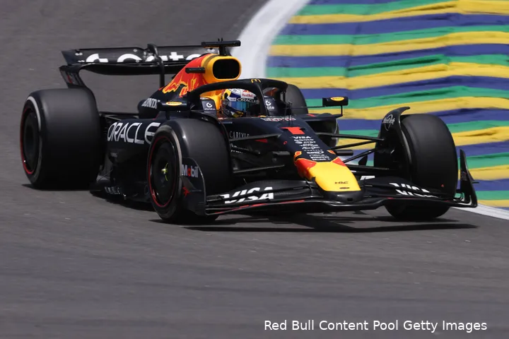 max-verstappen-brazilië-vrijdag-red-bull-racing-2025