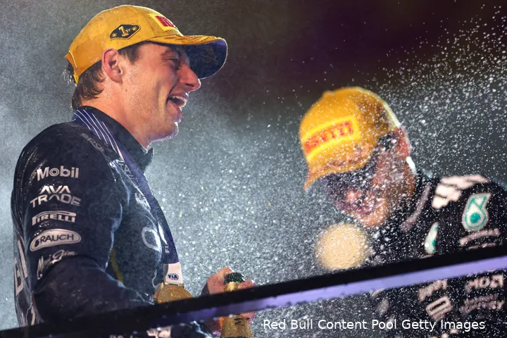 max-verstappen-red-bull-racing-gp-las-vegas-2025-zondag-george-russell-mercedes