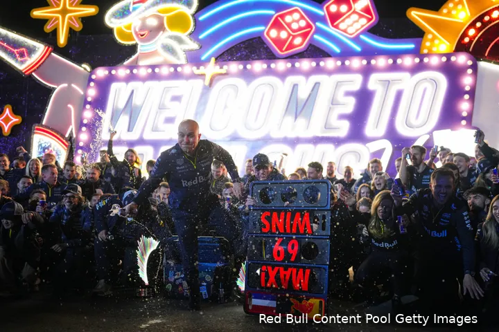 max-verstappen-red-bull-racing-gp-las-vegas-2025-zondag-gianpiero-lambiase-2