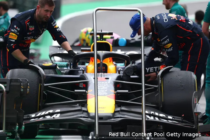 max-verstappen-red-bull-racing-gp-sao-paulo-2025-zaterdag-18