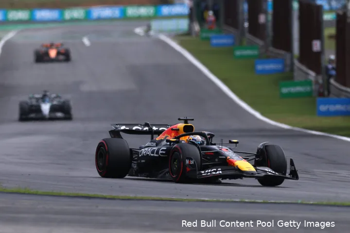 max-verstappen-red-bull-racing-gp-sao-paulo-brazilie-2025-zondag-2