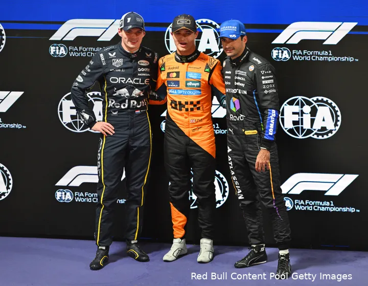 red-bull-racing-max-verstappen-gp-las-vegas-2025-zaterdag-carlos-sainz-williams-lando-norris-mclaren