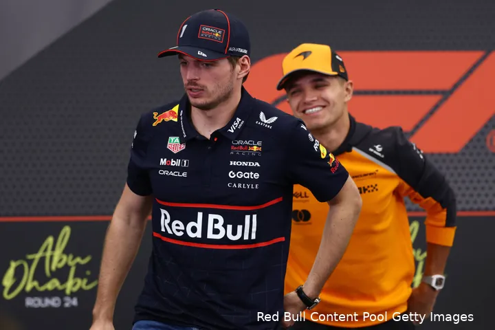max-verstappen-donderdag-abu-dhabi-2025-lando-norris