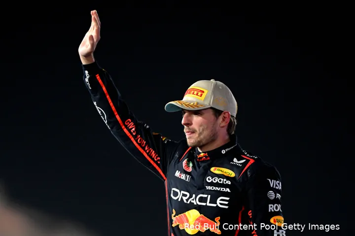 max-verstappen-red-bull-racing-gp-abu-dhabi-2025-zondag-16