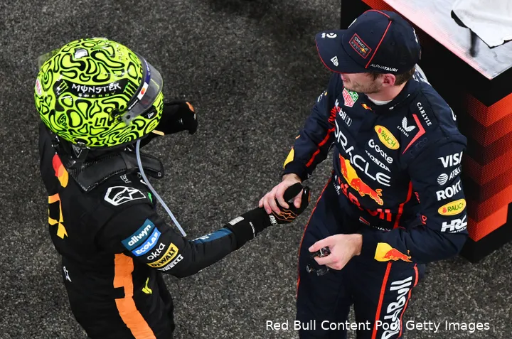 max-verstappen-red-bull-racing-gp-abu-dhabi-2025-zondag-mclaren-lando-norris