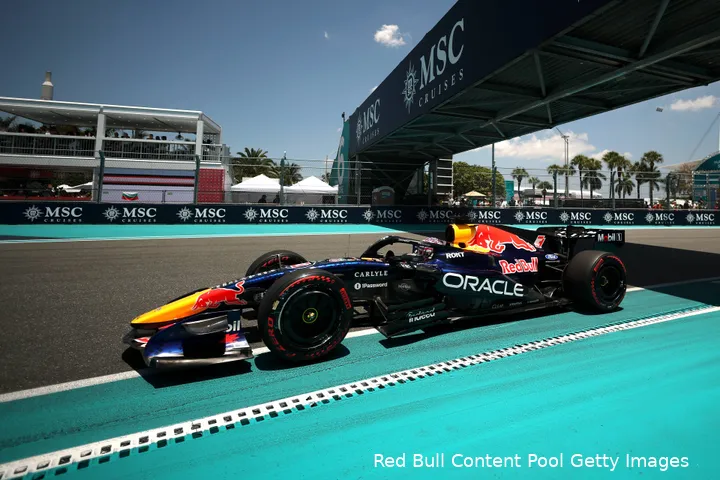 max-verstappen-red-bull-racing-gp-miami-2026-vrijdag-6