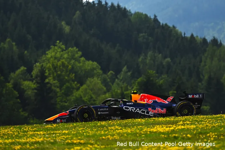 isack-hadjar-red-bull-racing-gp-oostenrijk-2026-zondag-2