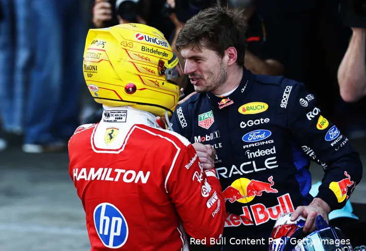 max-verstappen-red-bull-racing-ferrari-lewis-hamilton-gp-barcelona-catalonie-2026-zondag-2