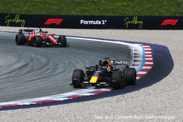 max-verstappen-red-bull-racing-gp-oostenrijk-2026-zondag-charles-leclerc